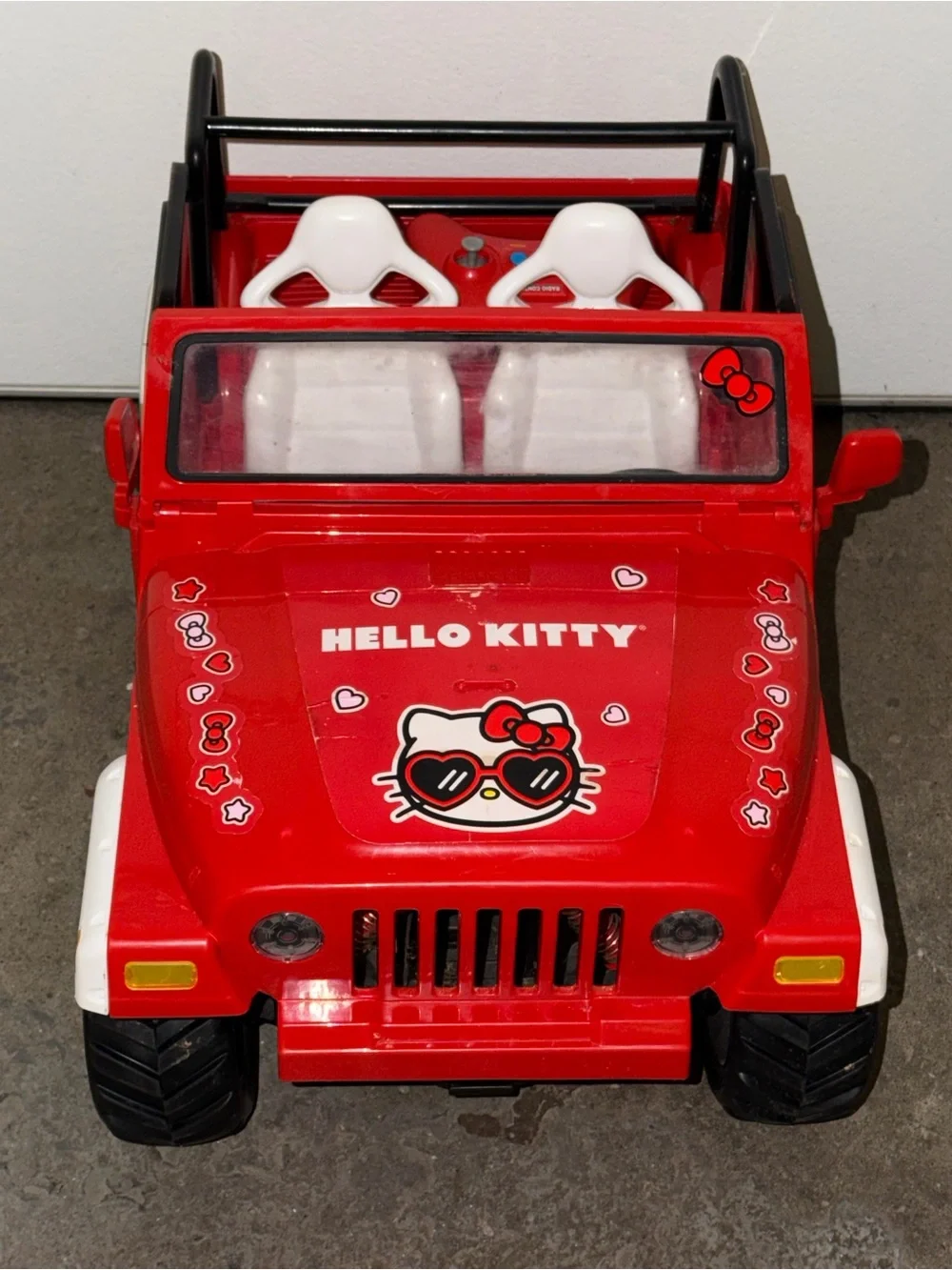 New Bright Hello Kitty Jeep Wrangler Toy Remote Controlled Vehicle Tested Works.